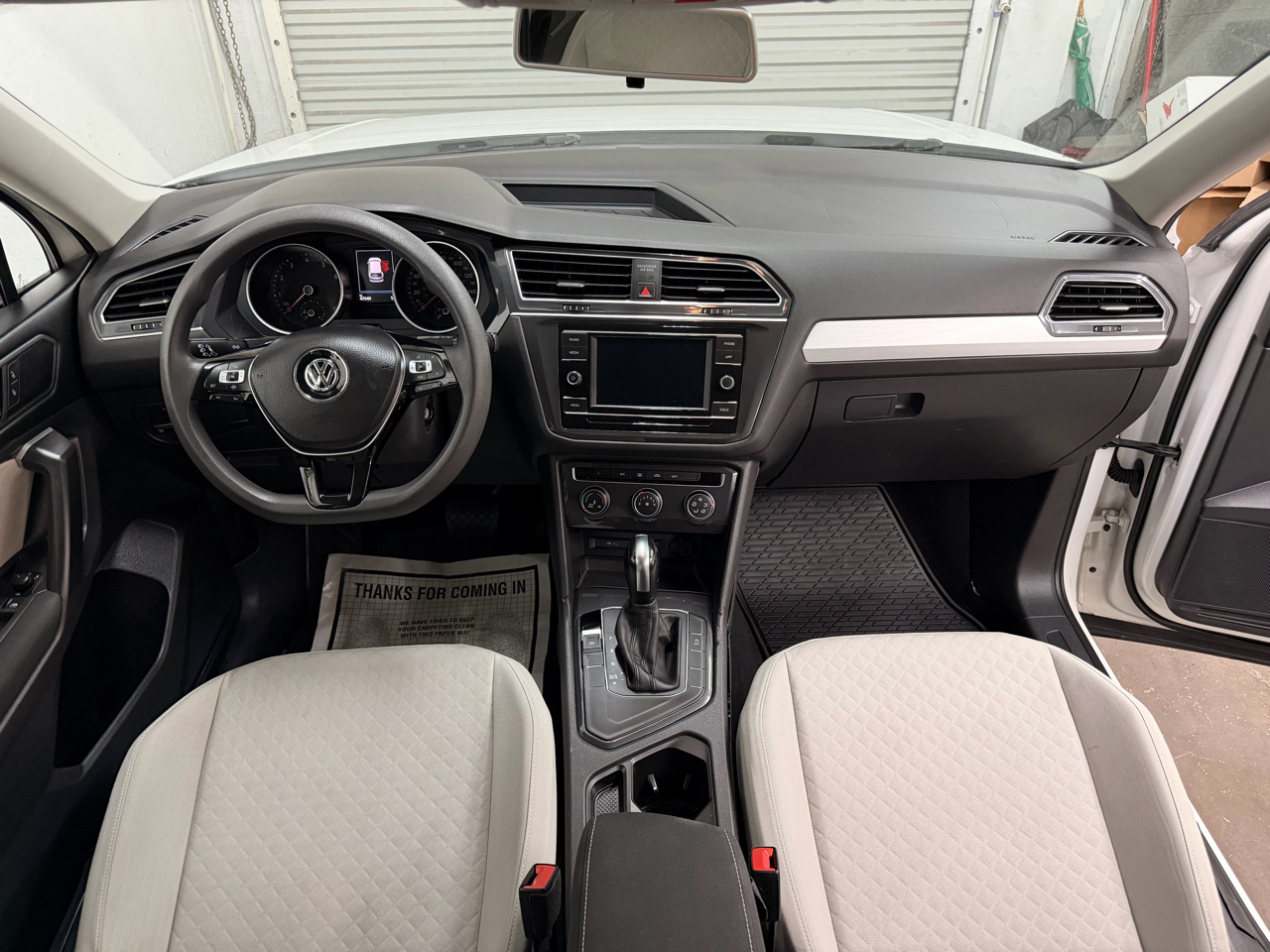 Volkswagen Tiguan S 2021