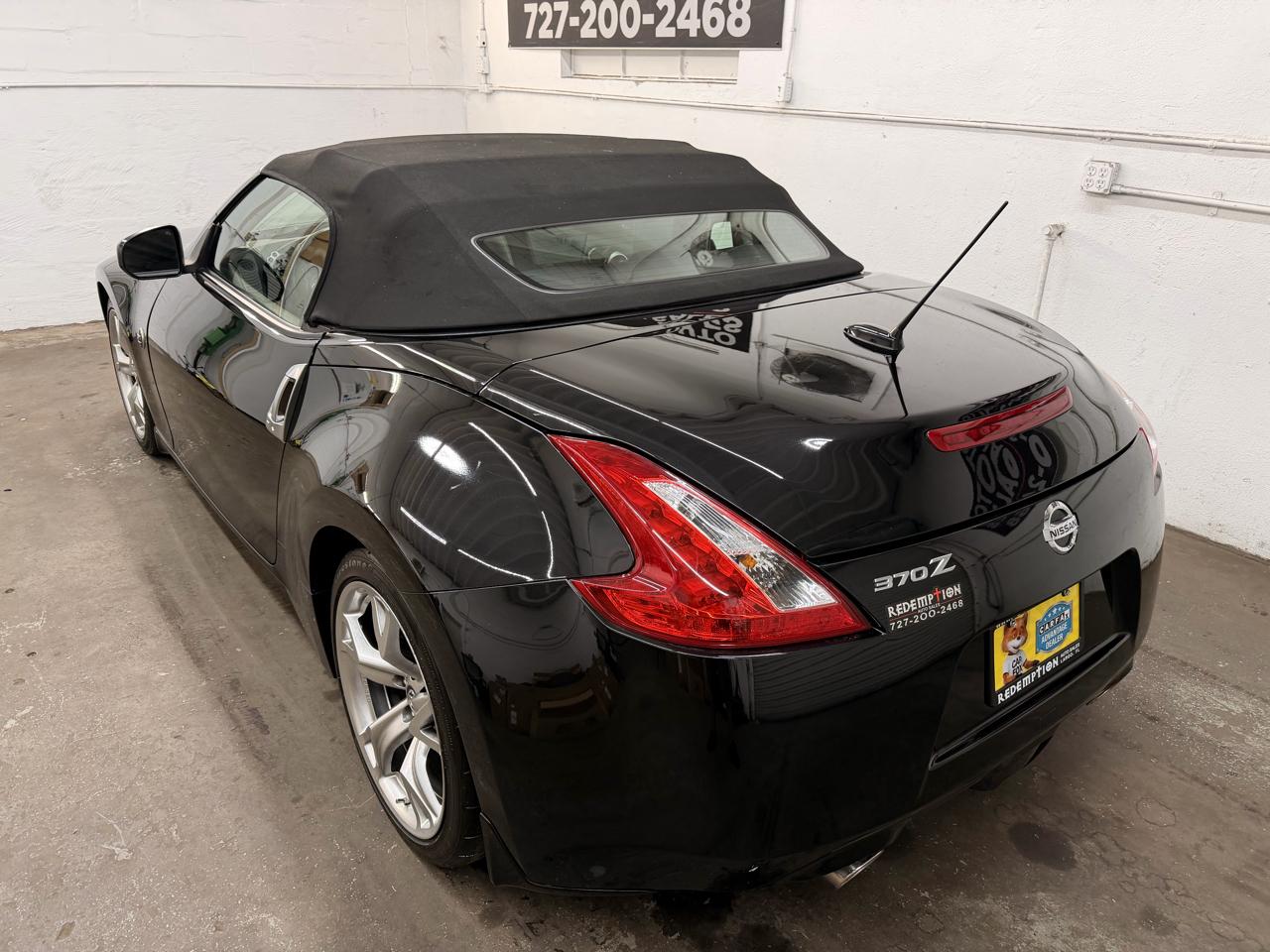 Nissan Z 370Z Touring Roadster 2012