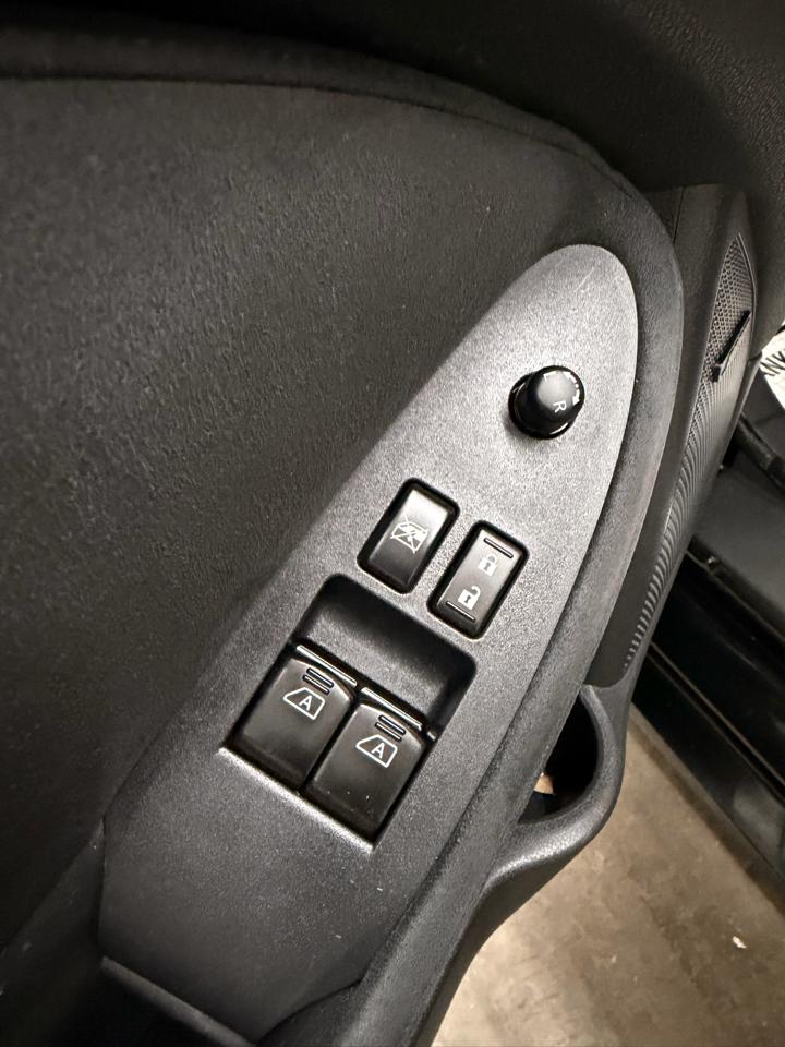 Nissan Z 370Z Touring Roadster 2012