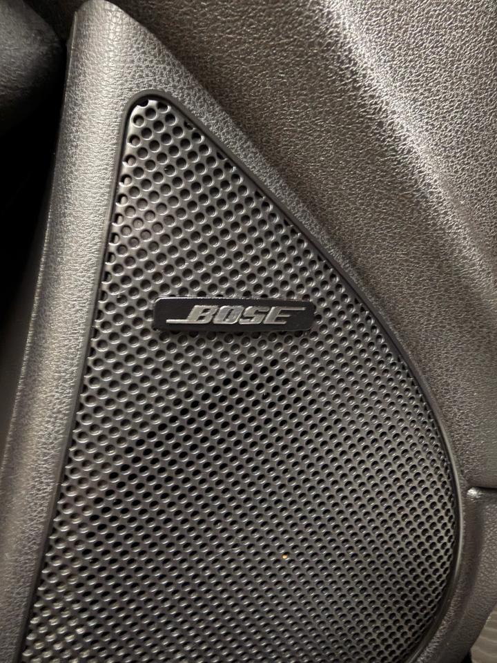 Nissan Z 370Z Touring Roadster 2012