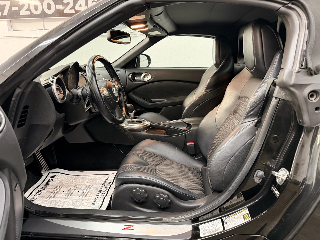 Nissan Z 370Z Touring Roadster 2012