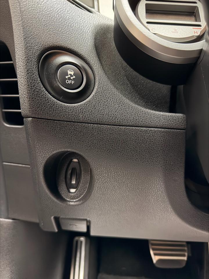 Nissan Z 370Z Touring Roadster 2012