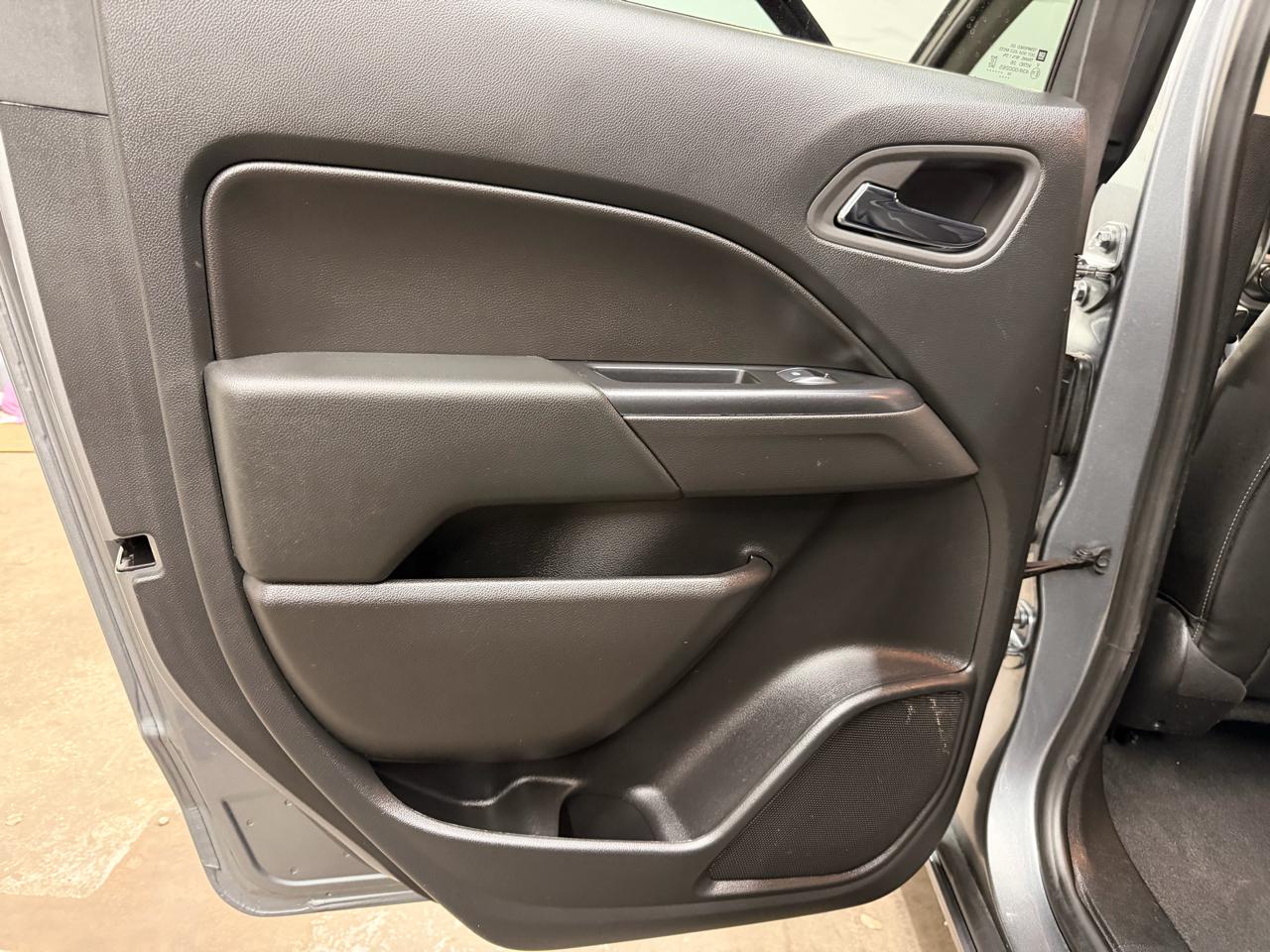 Chevrolet Colorado LT Crew Cab Long Box 4WD 2022