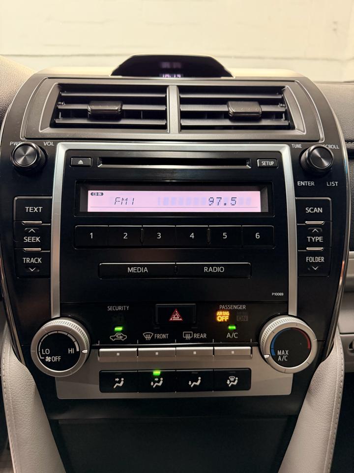 Toyota Camry LE 2012