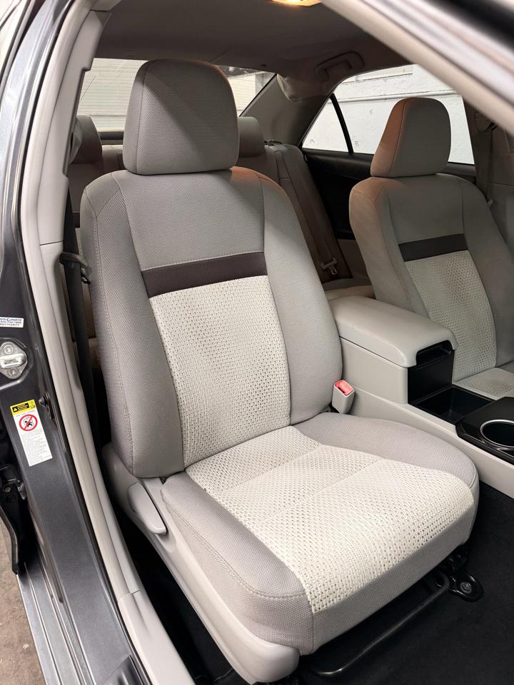 Toyota Camry LE 2012