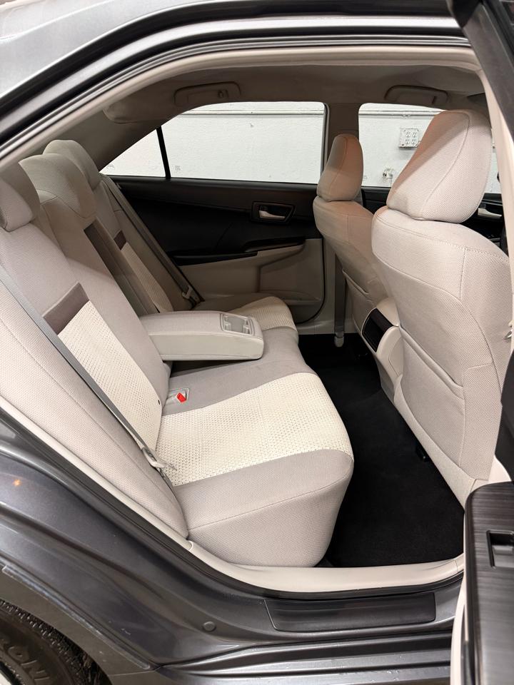 Toyota Camry LE 2012