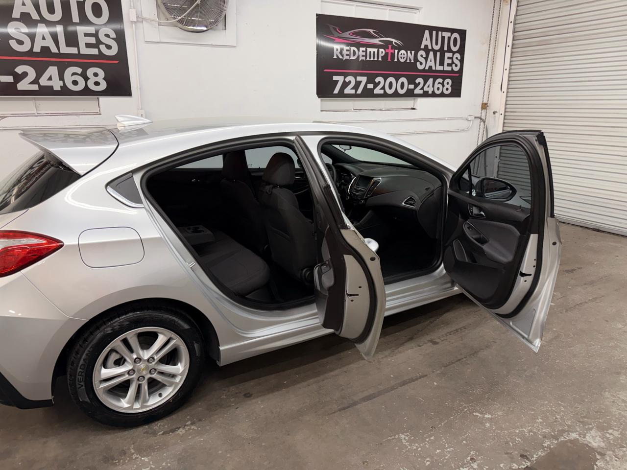 Chevrolet Cruze LT Auto Hatchback 2017