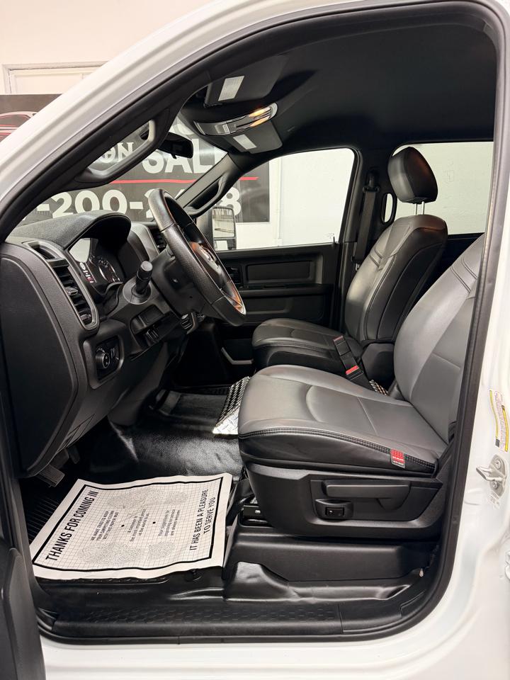 RAM 5500 Crew Cab SWB 2WD DRW 2023