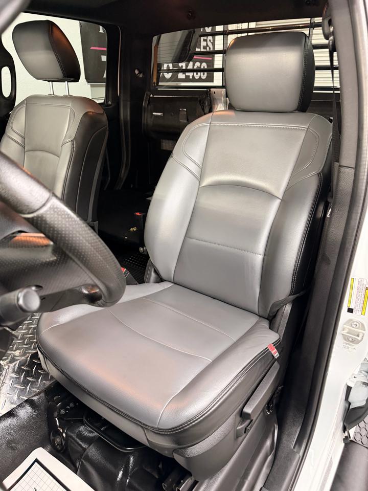 RAM 5500 Crew Cab SWB 2WD DRW 2023