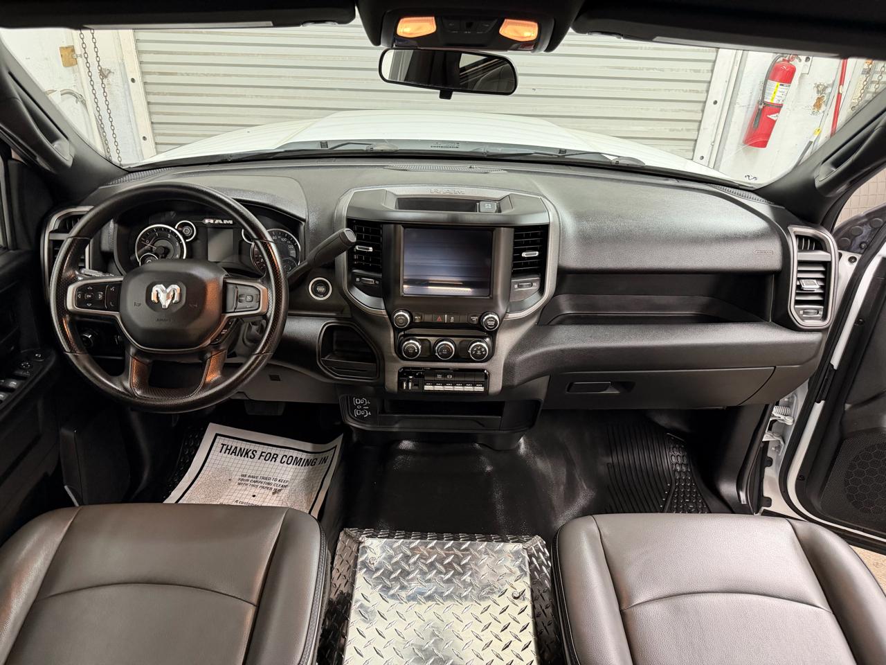 RAM 5500 Crew Cab SWB 2WD DRW 2023