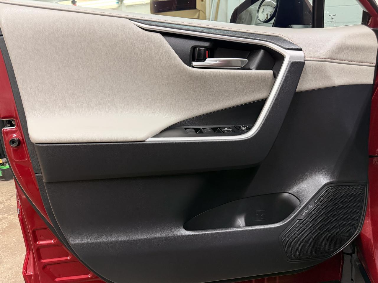 Toyota RAV4 Adventure AWD 2019