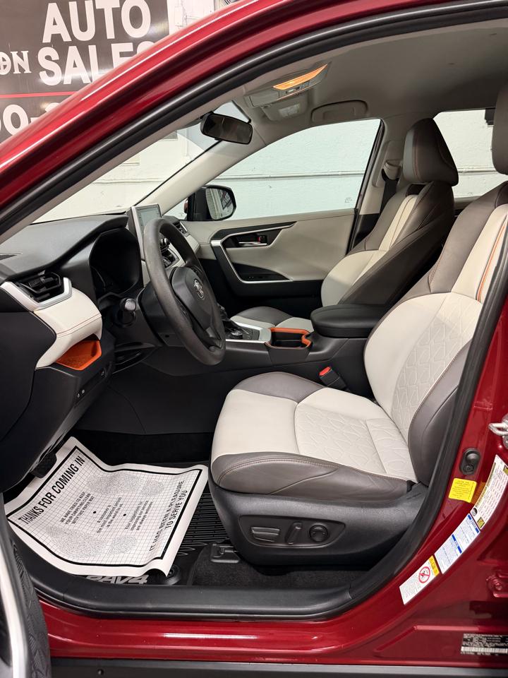 Toyota RAV4 Adventure AWD 2019