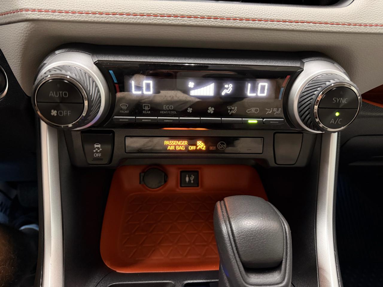 Toyota RAV4 Adventure AWD 2019