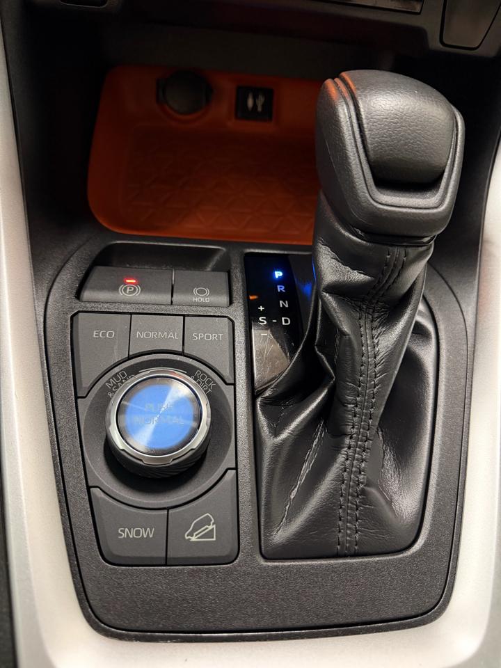 Toyota RAV4 Adventure AWD 2019