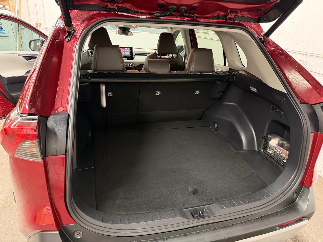 Toyota RAV4 Adventure AWD 2019