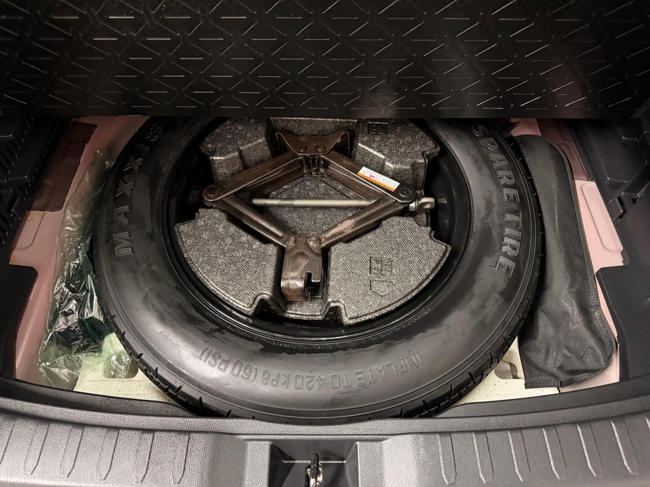 Toyota RAV4 Adventure AWD 2019