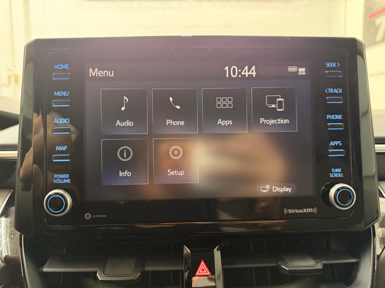 Toyota Corolla LE 2022