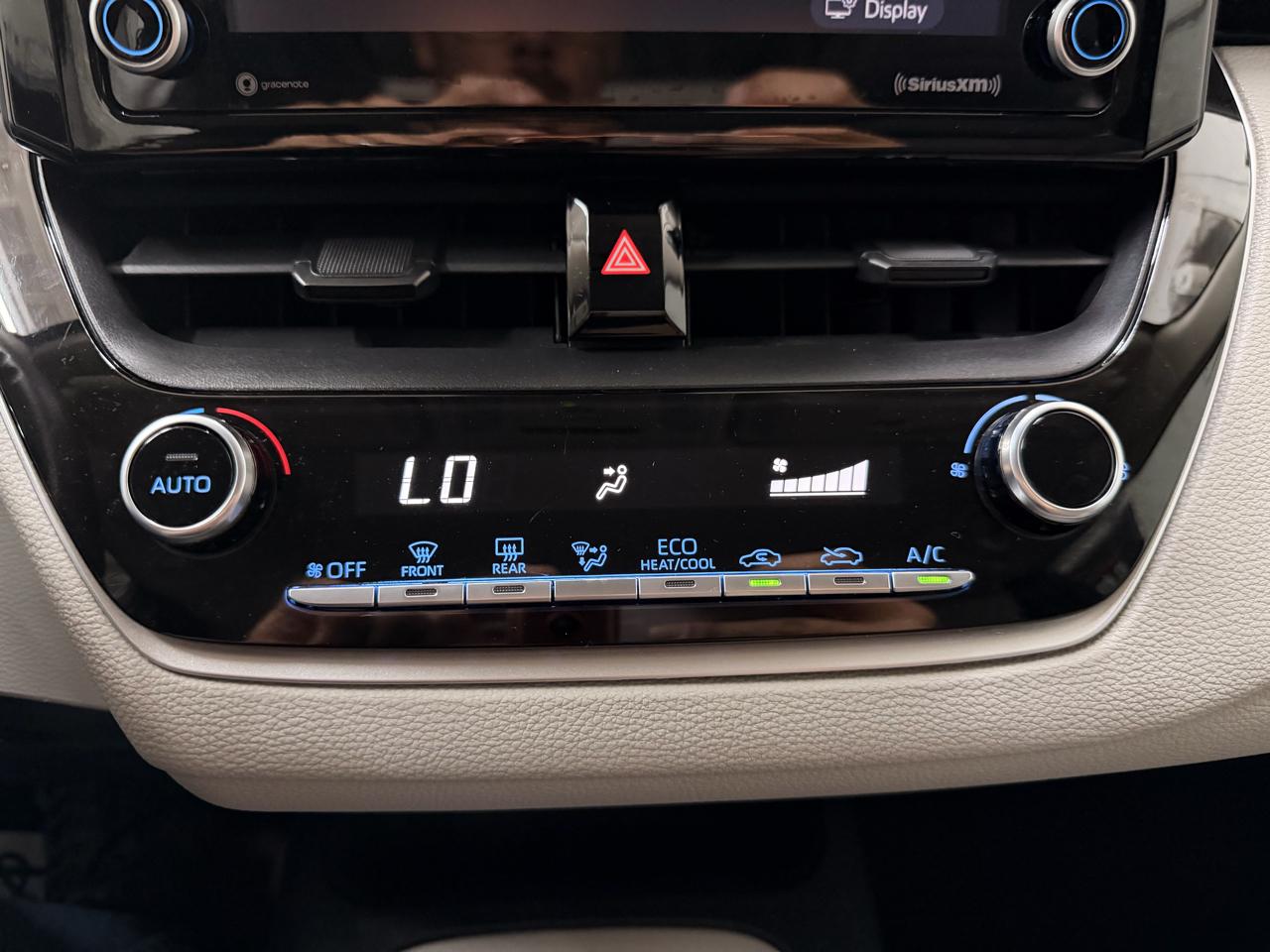 Toyota Corolla LE 2022