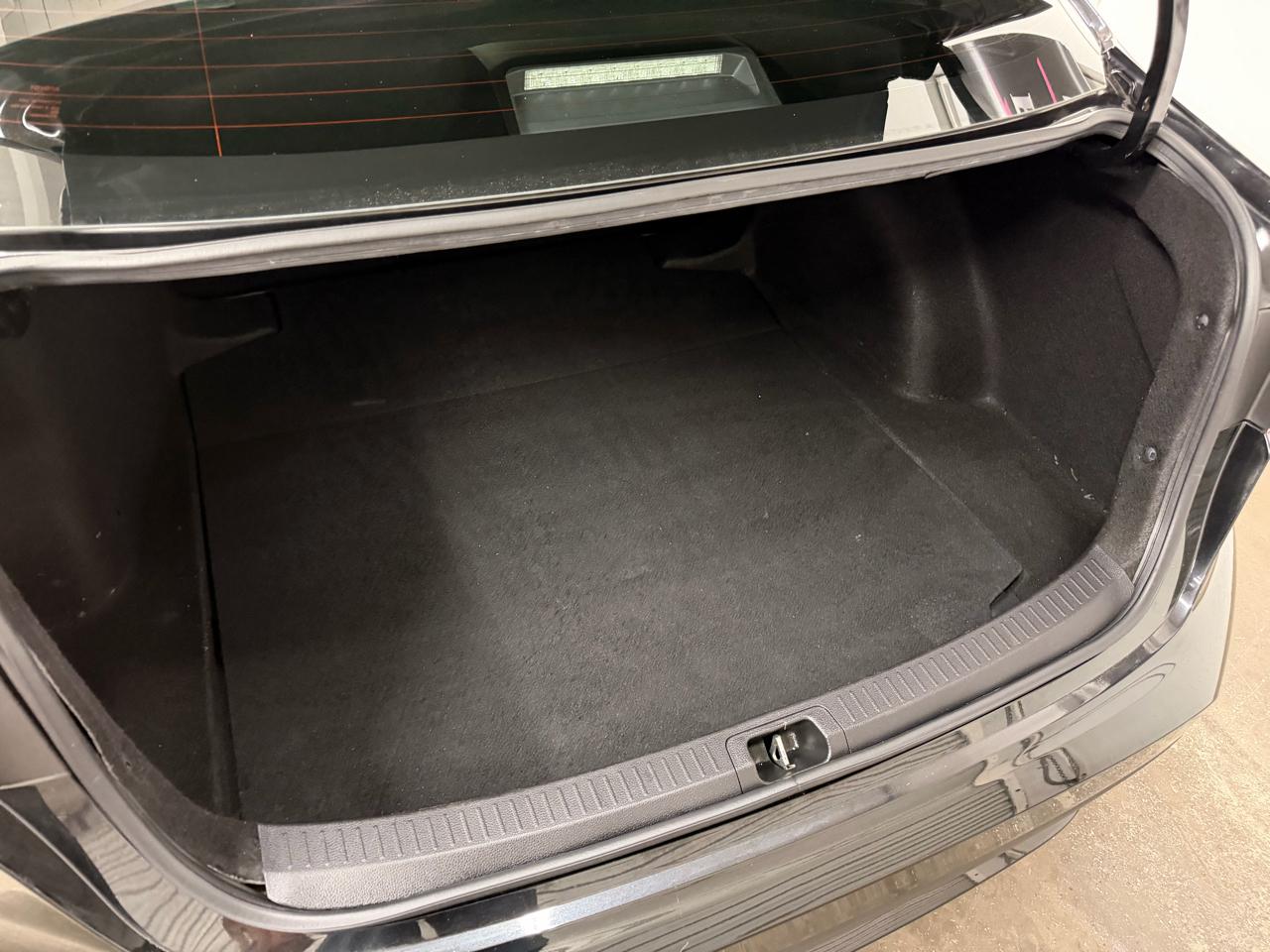 Toyota Corolla LE 2022