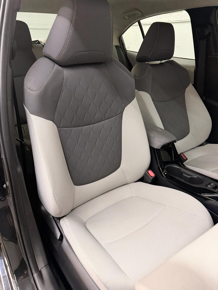 Toyota Corolla LE 2022