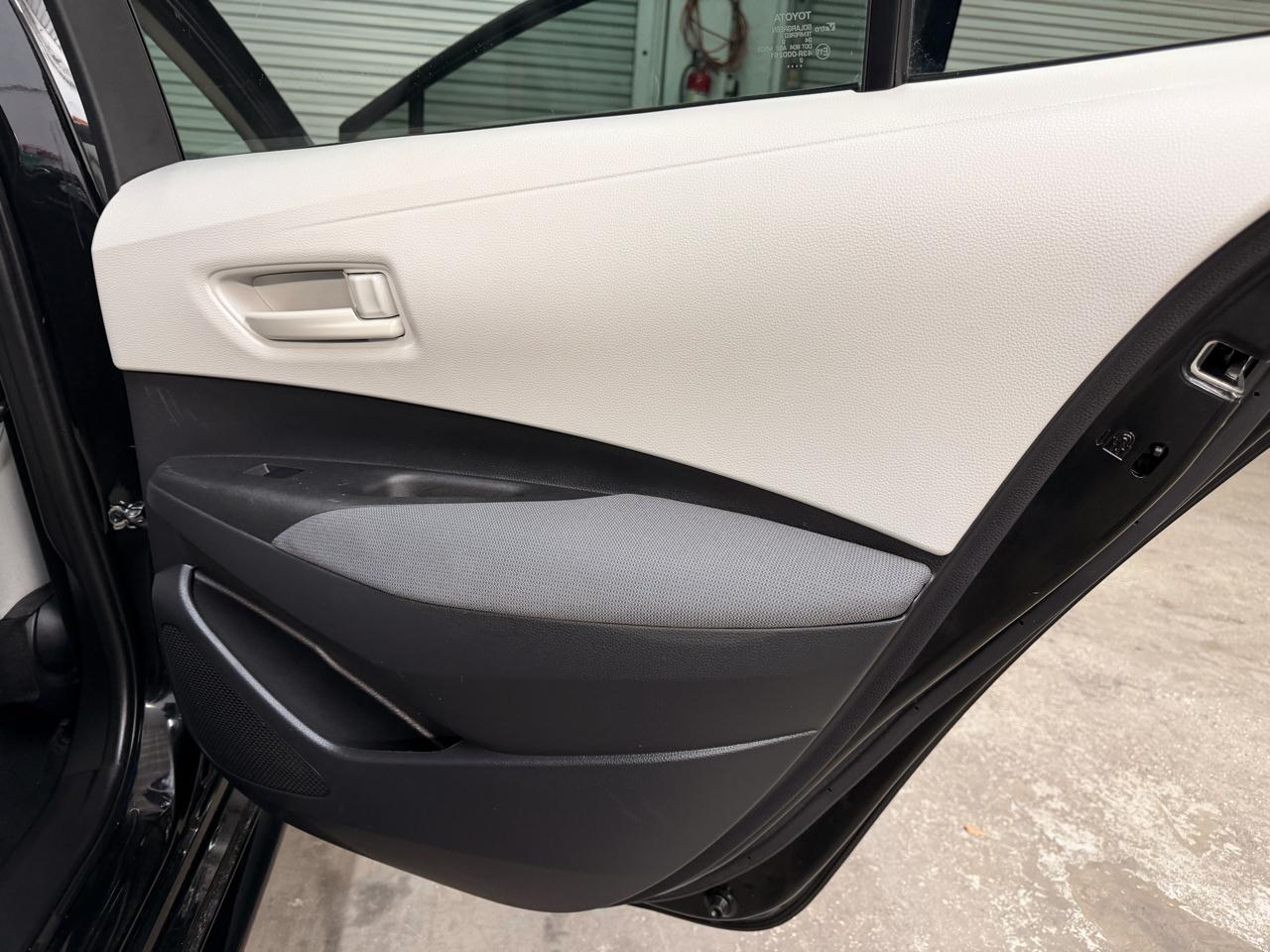 Toyota Corolla LE 2022