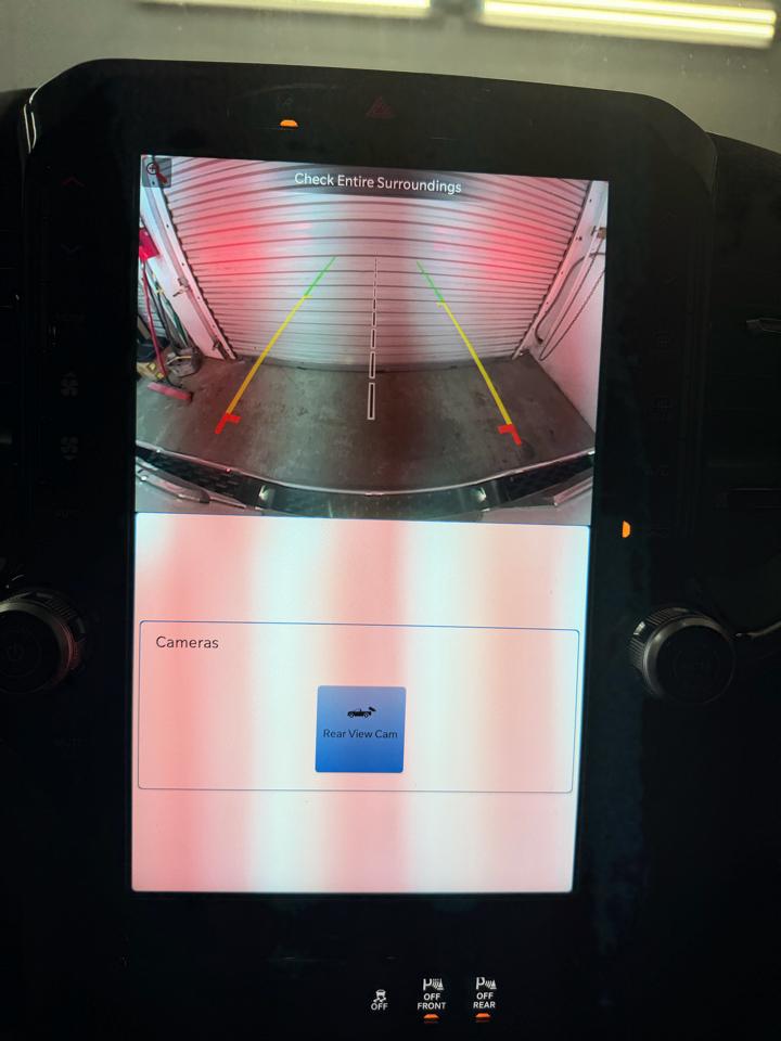 RAM 1500 Laramie Crew Cab SWB 4WD 2025