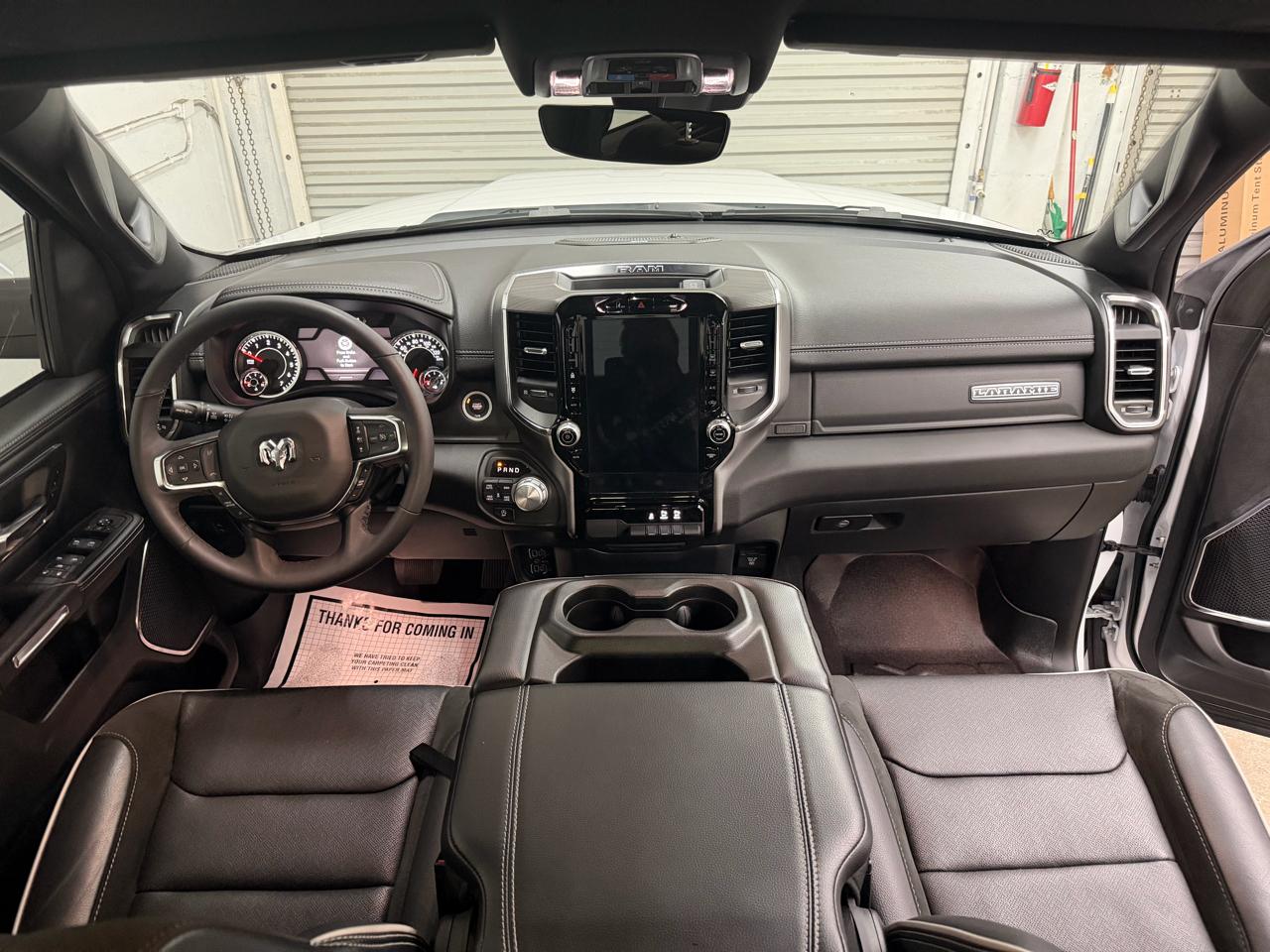 RAM 1500 Laramie Crew Cab SWB 4WD 2025