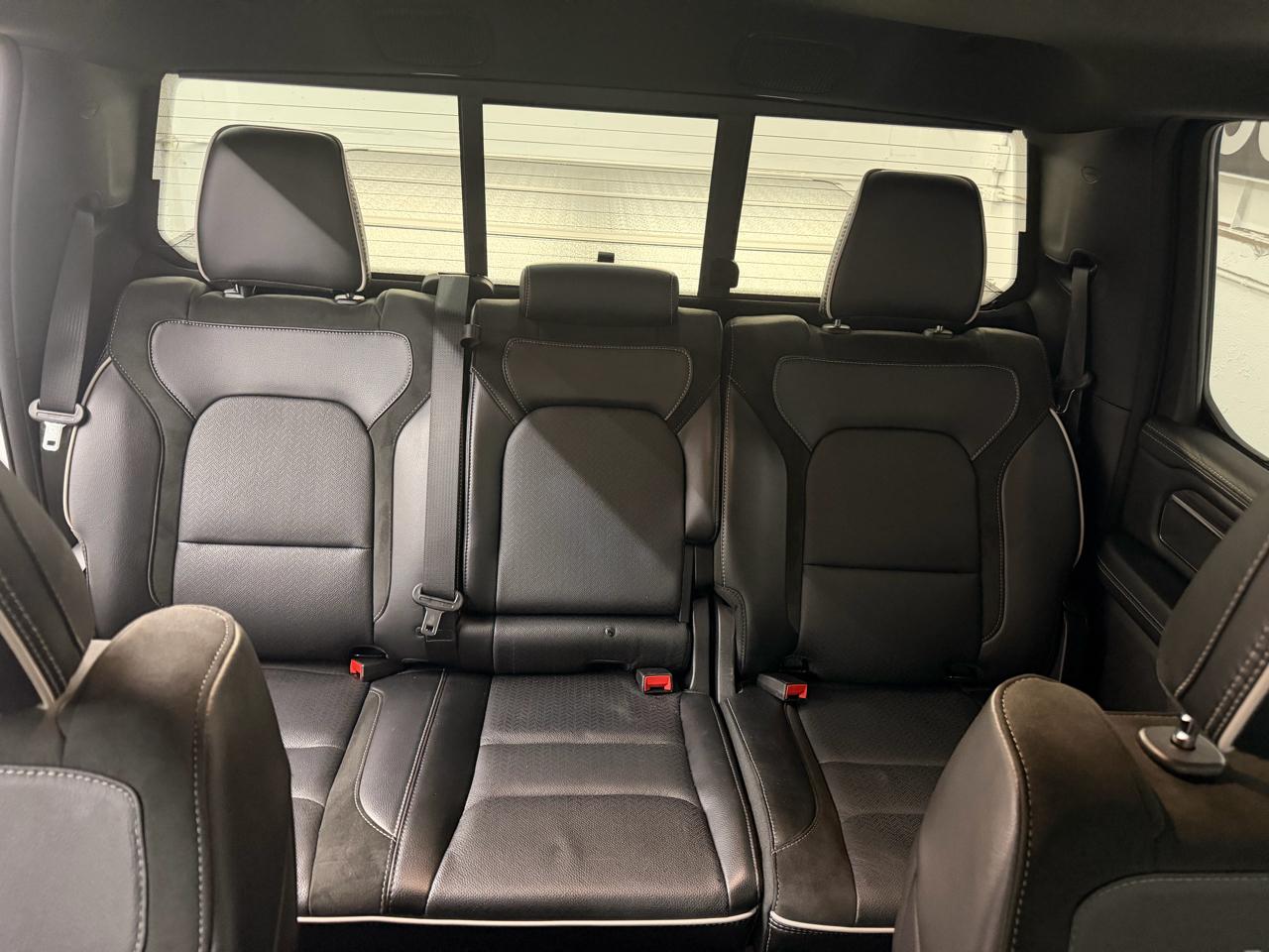 RAM 1500 Laramie Crew Cab SWB 4WD 2025