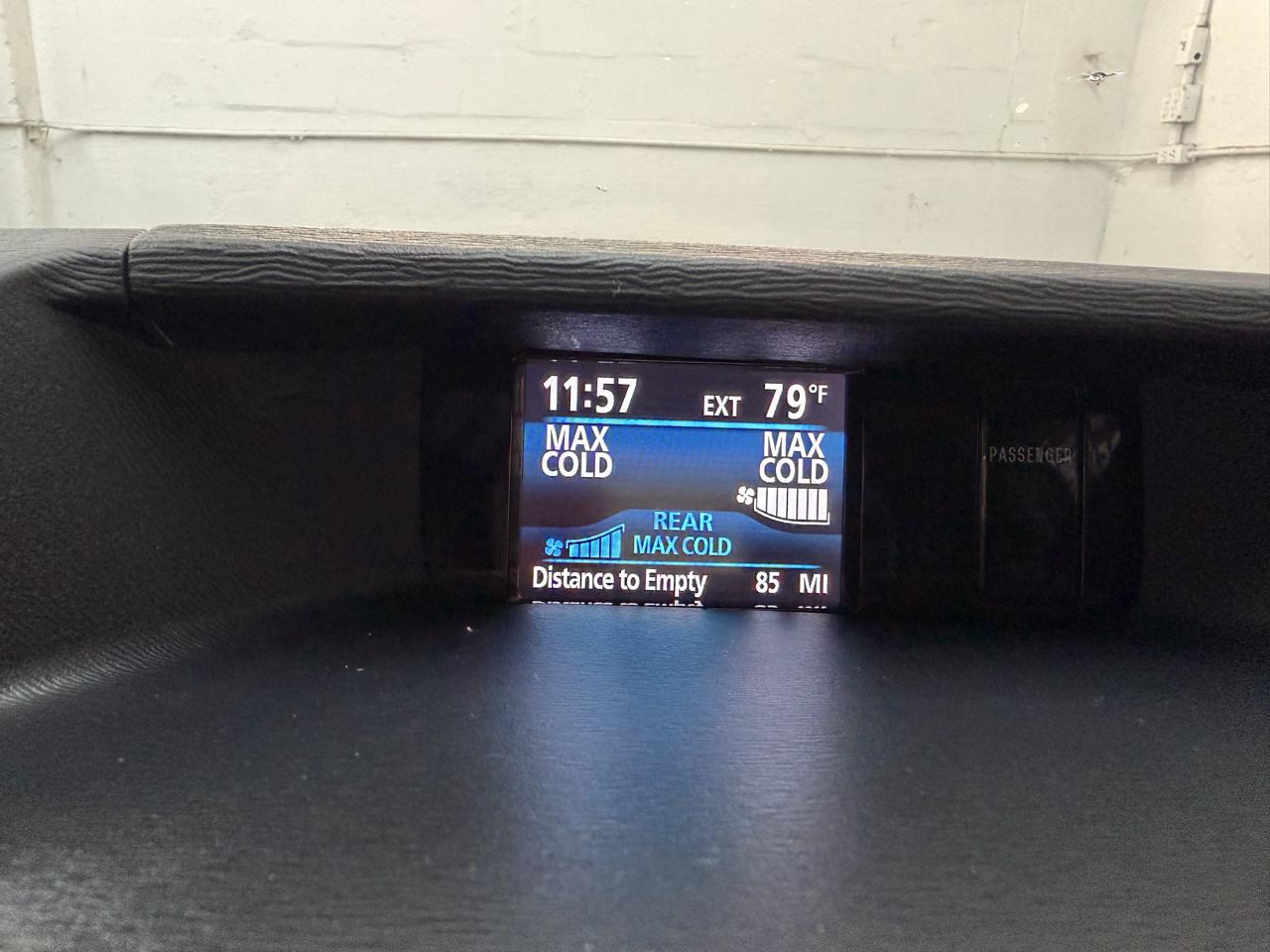 Toyota Sienna LE FWD 8-Passenger V6 2014