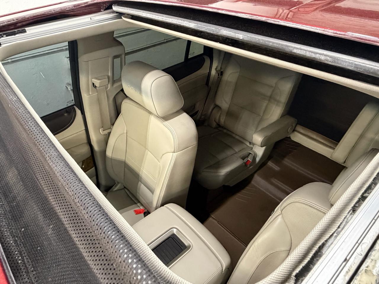 GMC Yukon Denali 4WD 2017