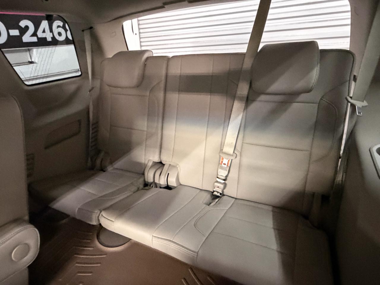 GMC Yukon Denali 4WD 2017