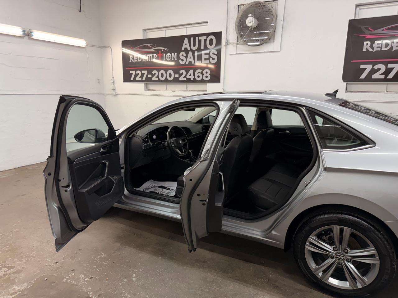 Volkswagen Jetta SE 2023