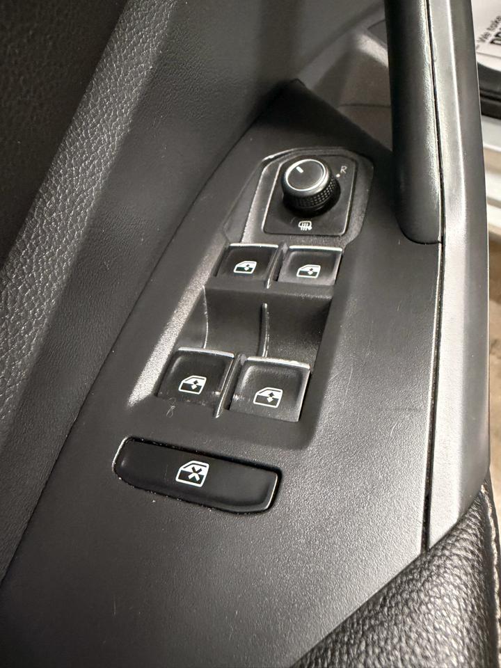Volkswagen Jetta SE 2023