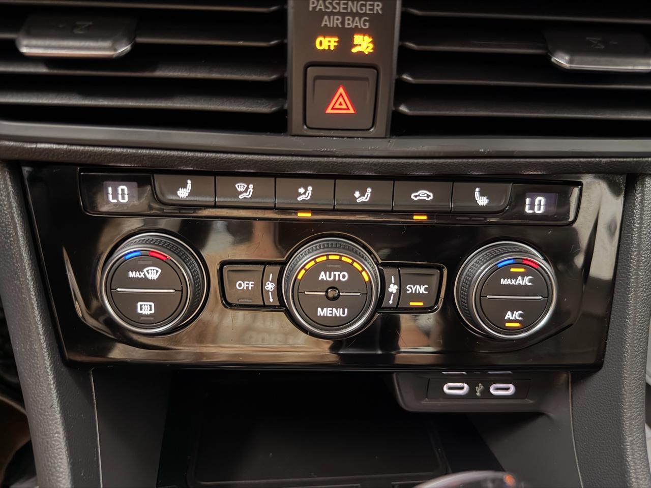 Volkswagen Jetta SE 2023