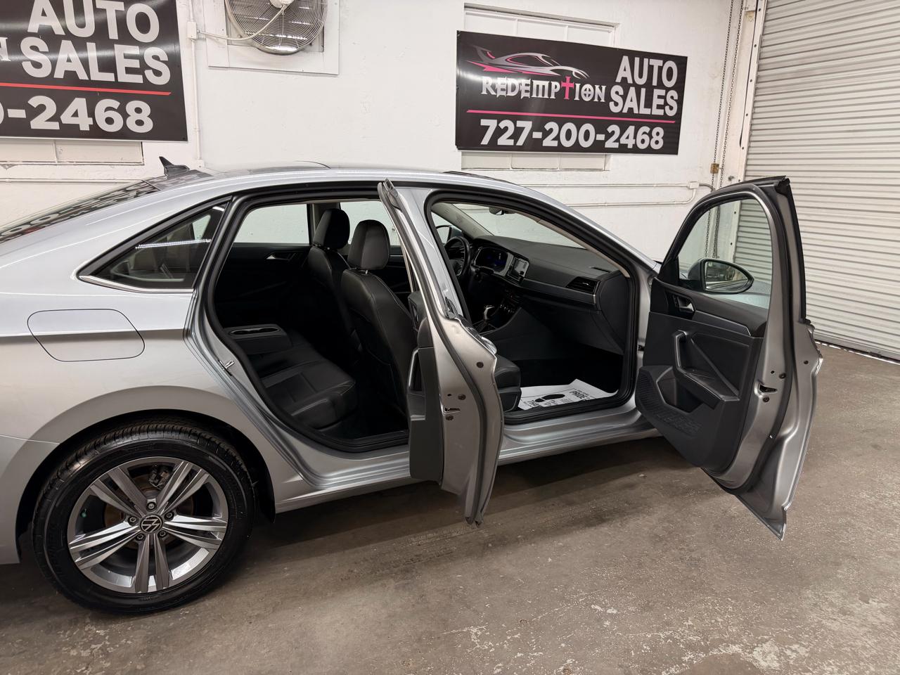 Volkswagen Jetta SE 2023