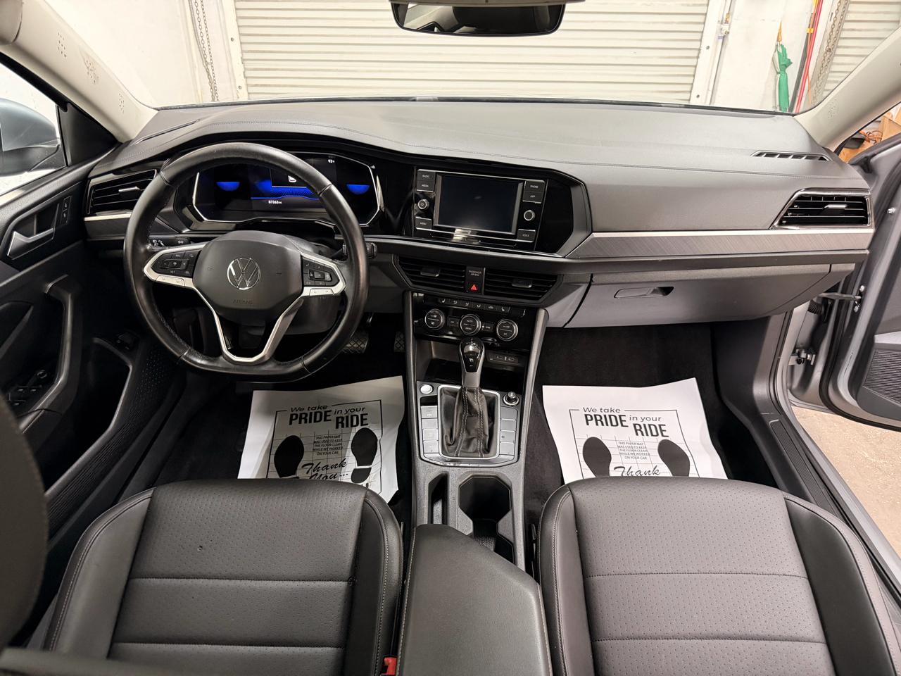 Volkswagen Jetta SE 2023