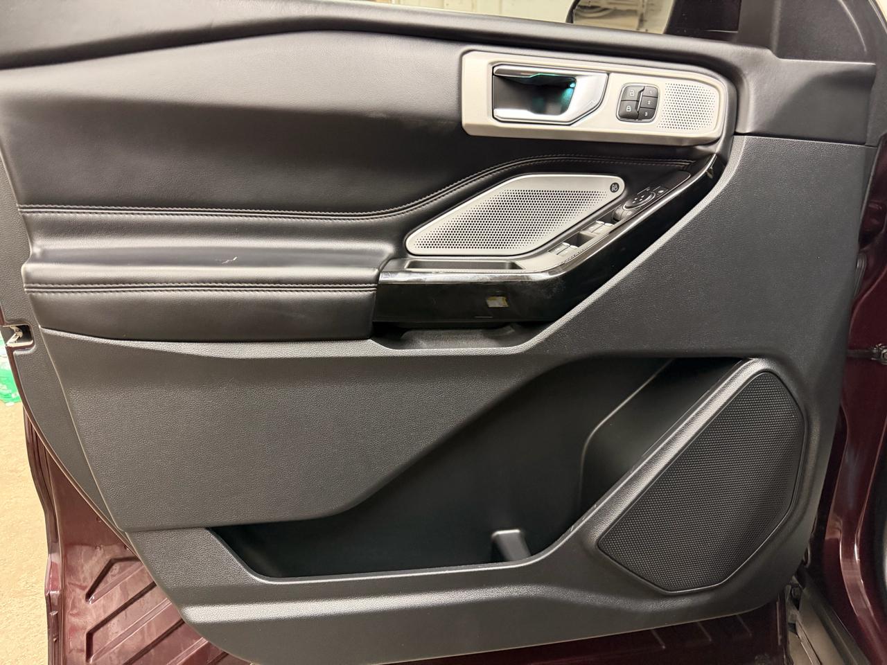 Ford Explorer  2022