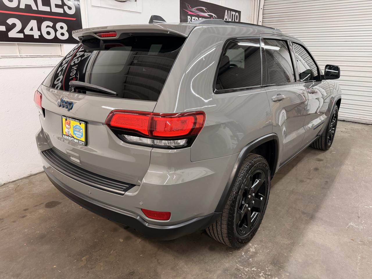 Jeep Grand Cherokee Laredo 2WD 2019