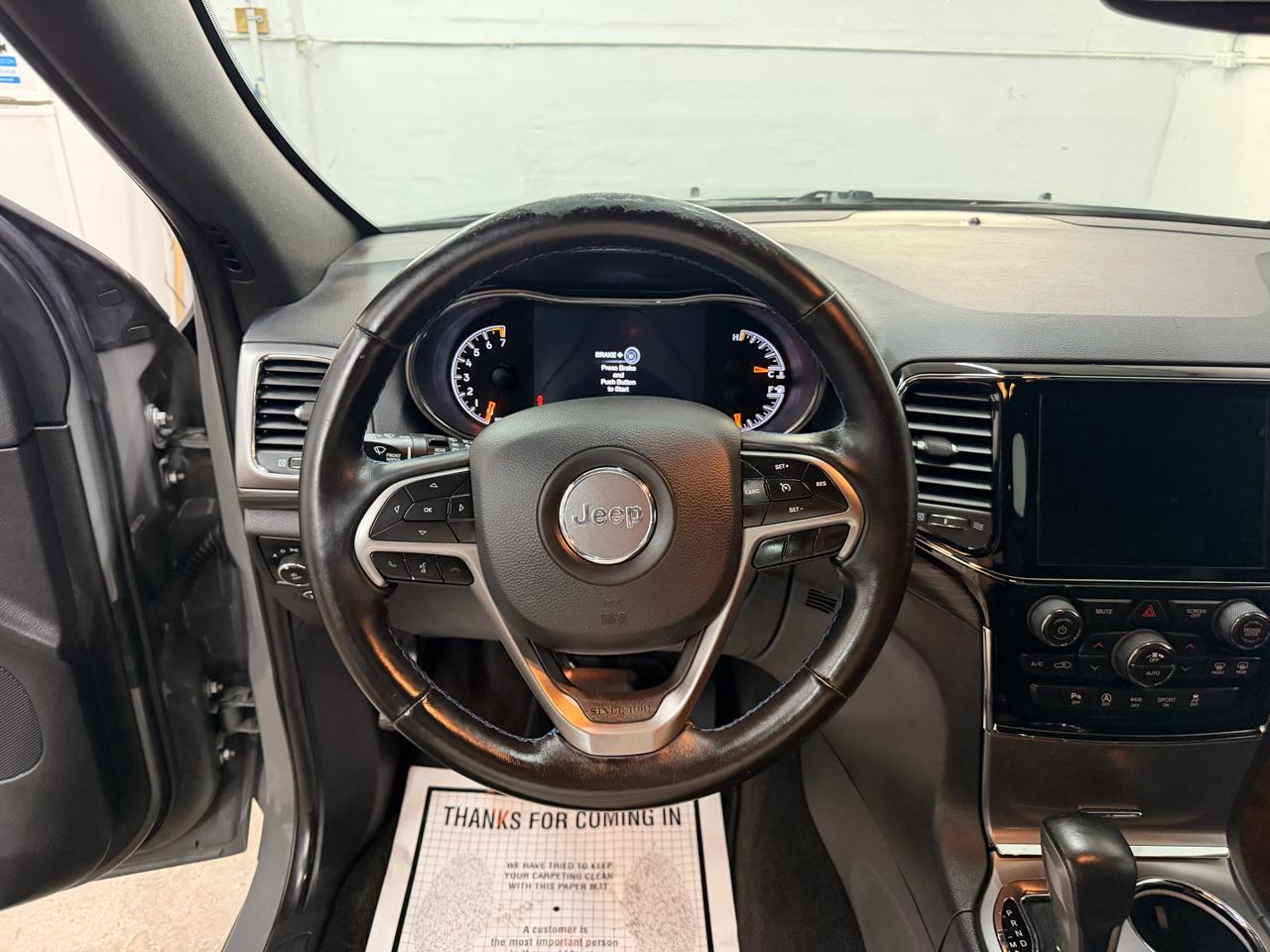 Jeep Grand Cherokee Laredo 2WD 2019