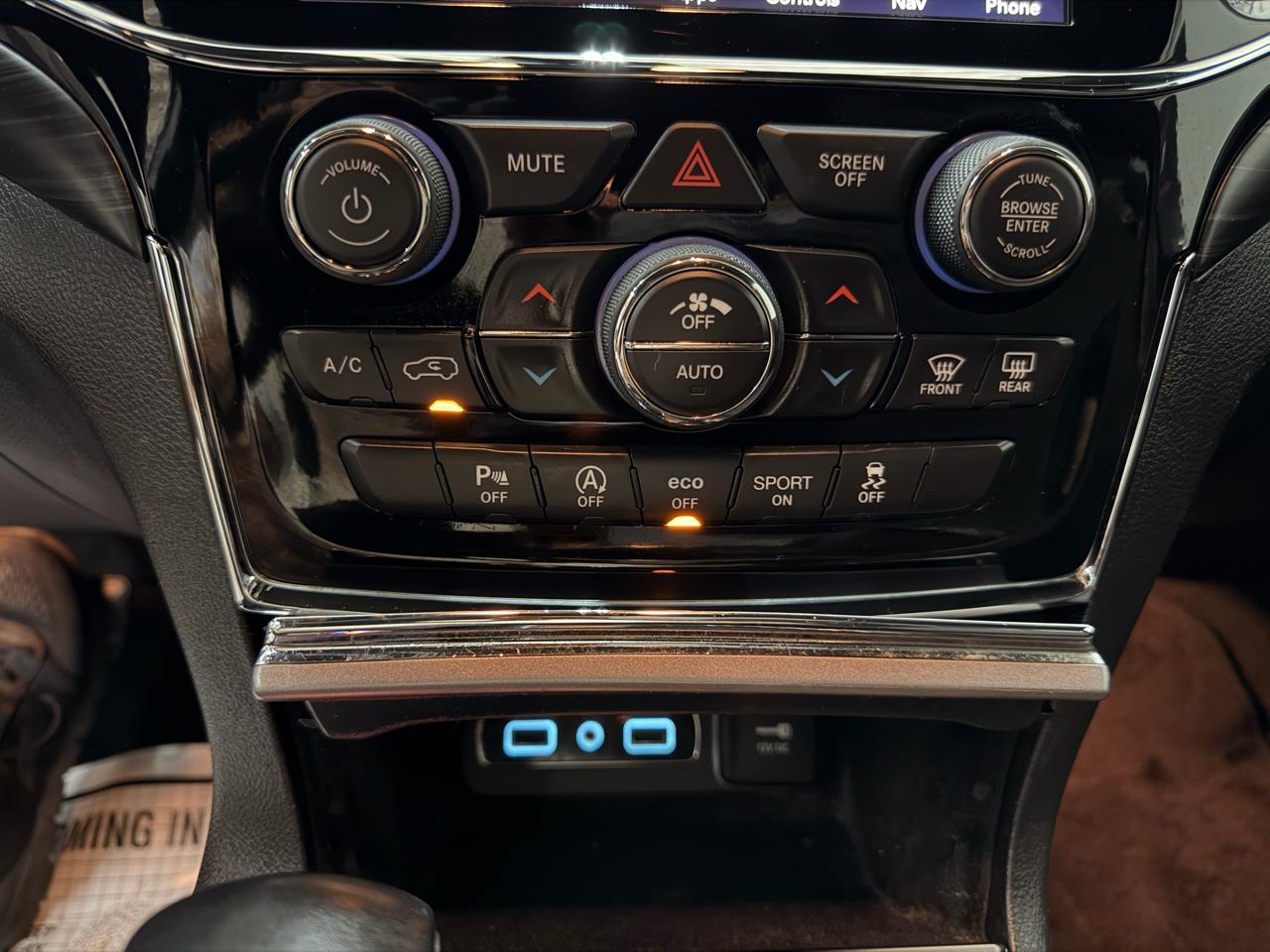 Jeep Grand Cherokee Laredo 2WD 2019