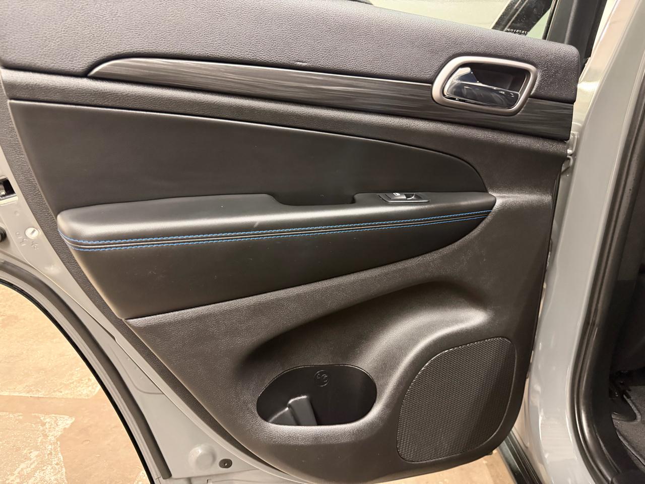 Jeep Grand Cherokee Laredo 2WD 2019