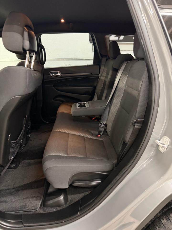 Jeep Grand Cherokee Laredo 2WD 2019