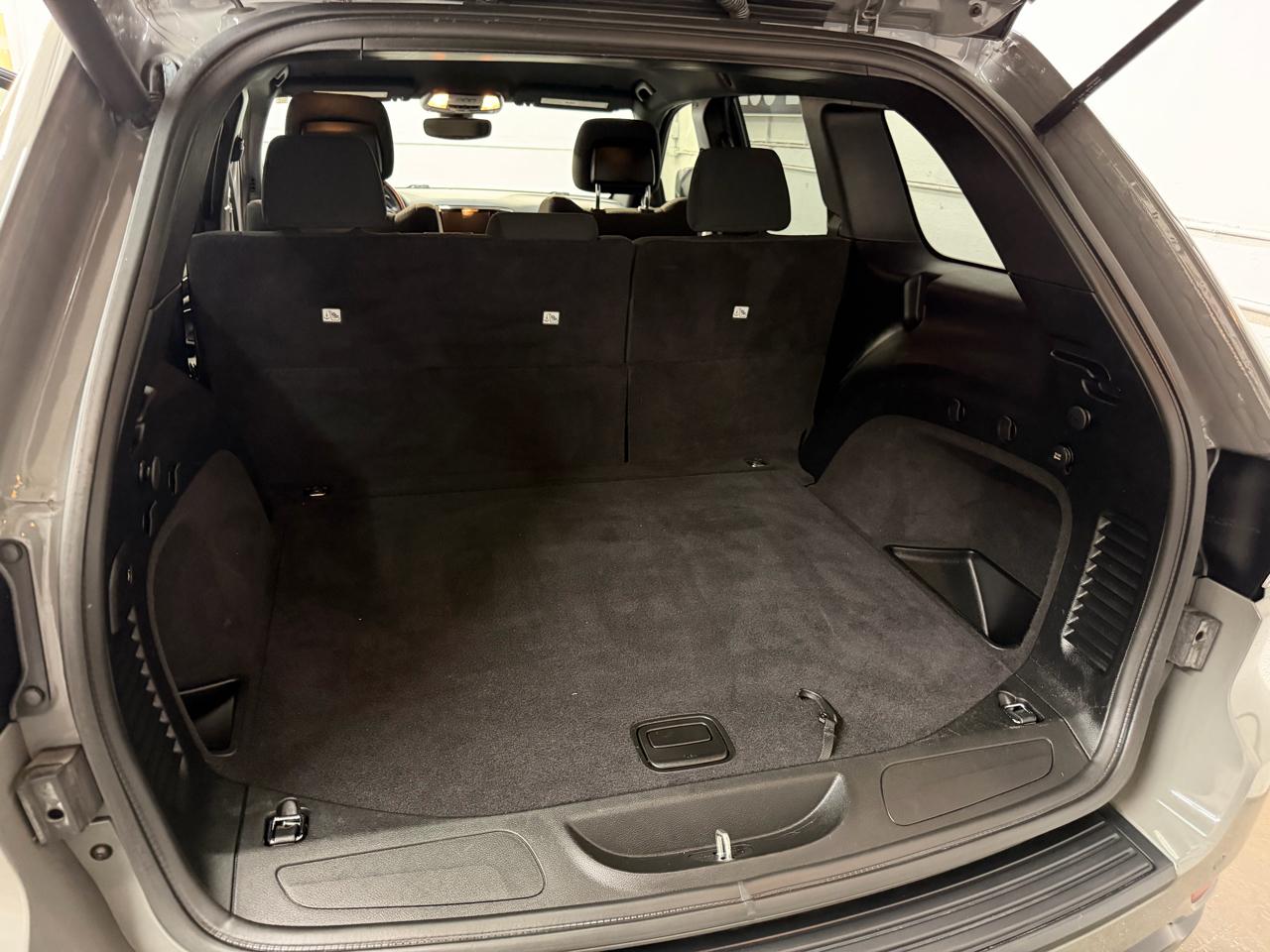 Jeep Grand Cherokee Laredo 2WD 2019