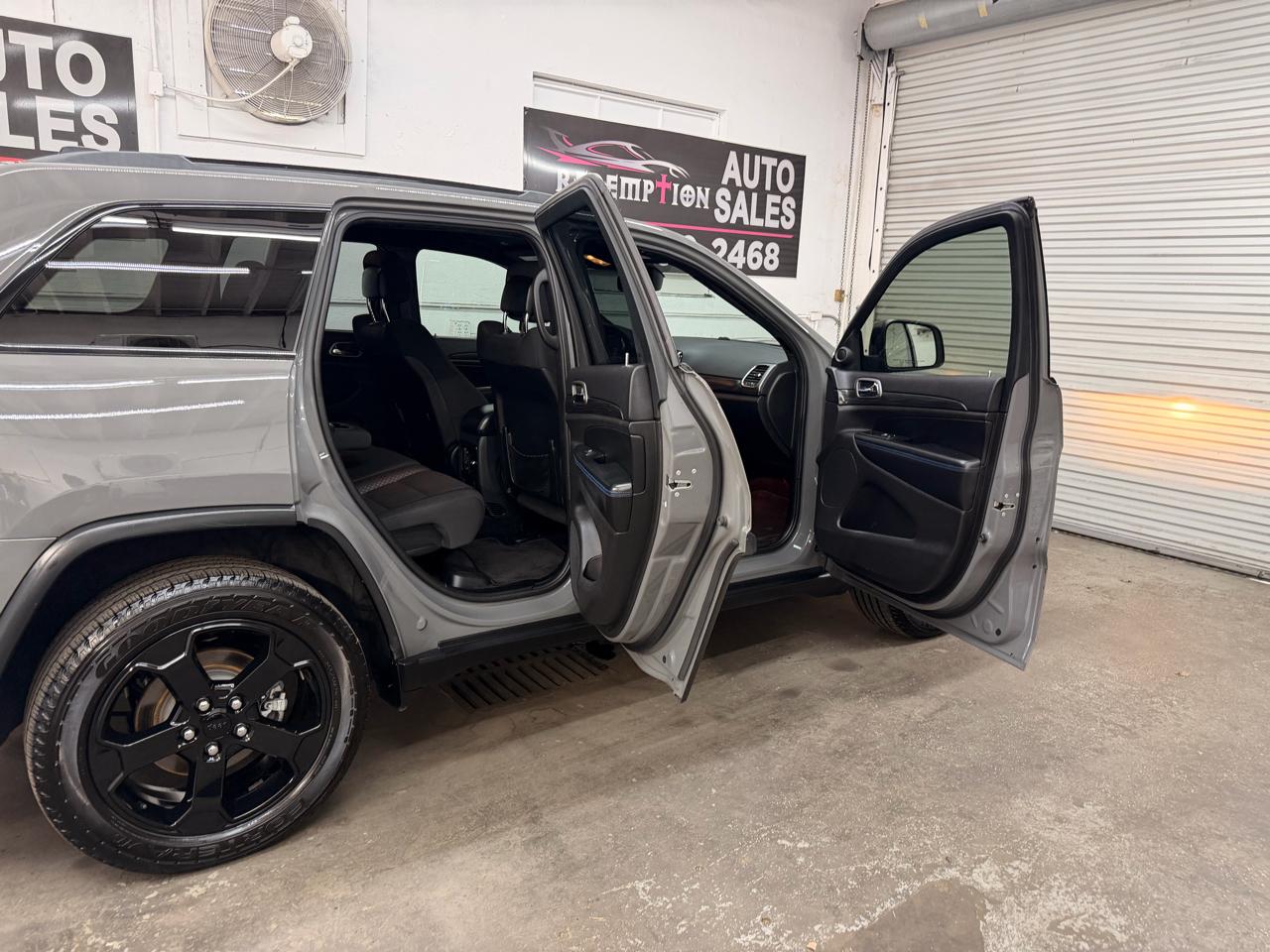 Jeep Grand Cherokee Laredo 2WD 2019