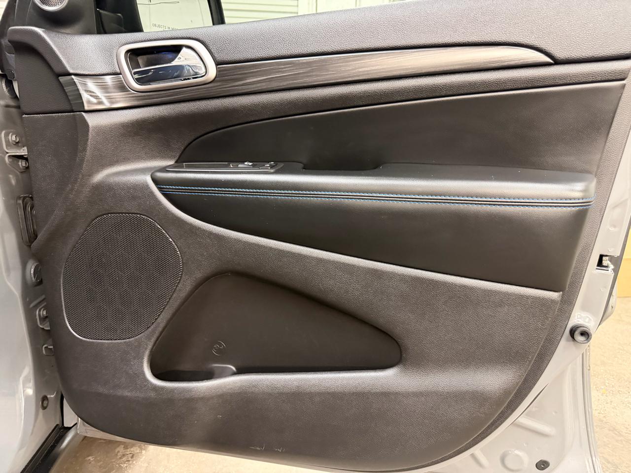 Jeep Grand Cherokee Laredo 2WD 2019
