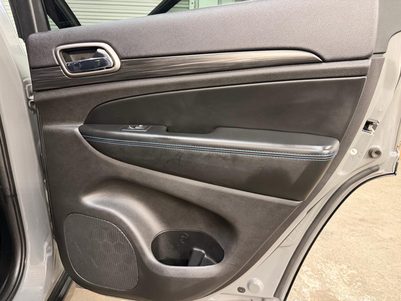 Jeep Grand Cherokee Laredo 2WD 2019