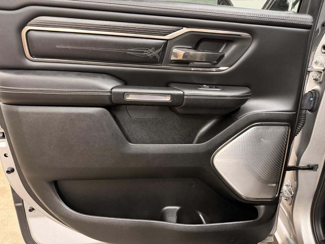 RAM 1500 Limited Crew Cab SWB 4WD 2019