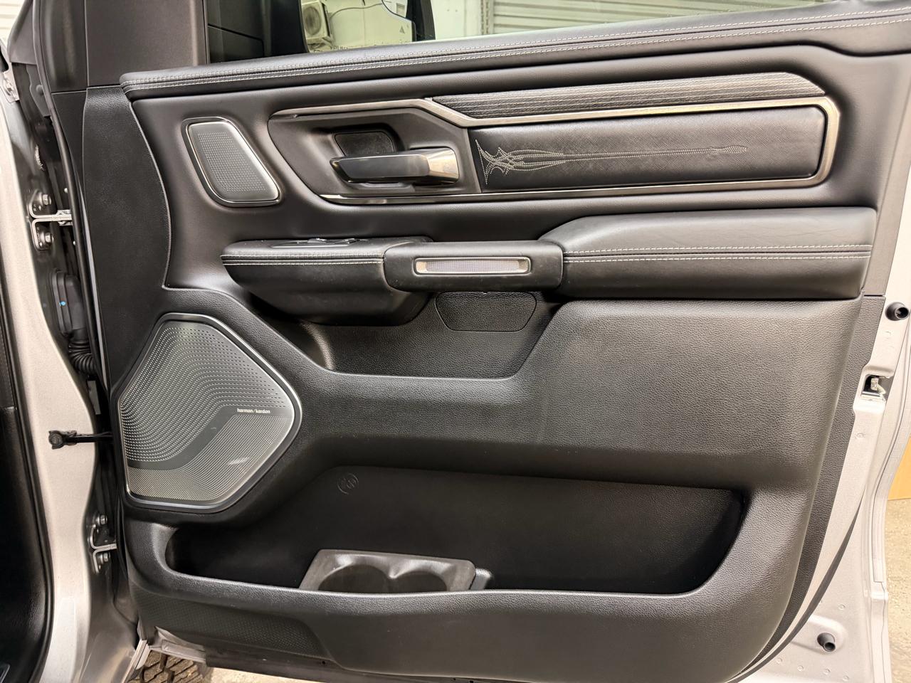 RAM 1500 Limited Crew Cab SWB 4WD 2019