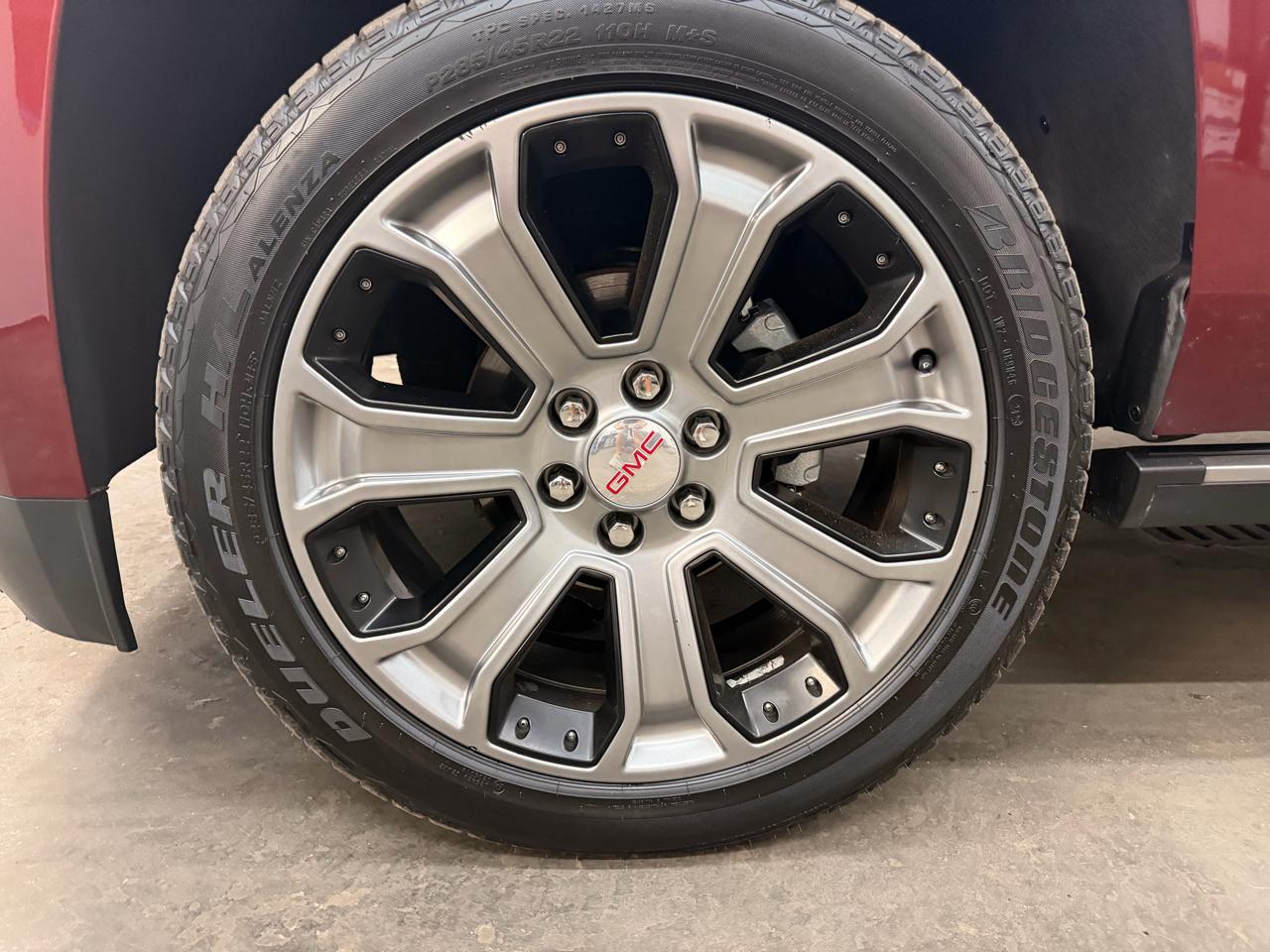 GMC Yukon XL SLT 4WD 2017
