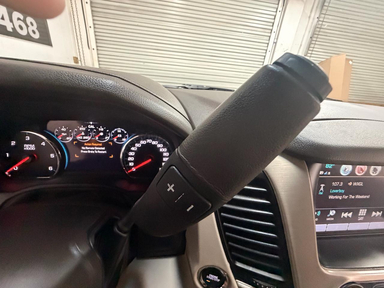 GMC Yukon XL SLT 4WD 2017